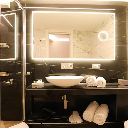 Municipio Luxury Naples