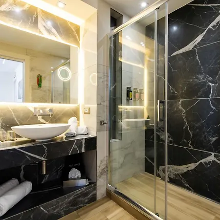 Municipio Luxury 4* Nápoly