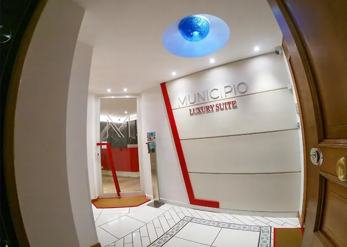 Guest house Municipio Luxury 4*