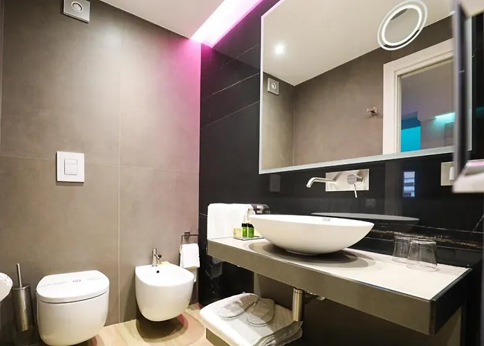 Municipio Luxury 4* Napoli