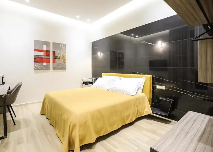 Municipio Luxury 4* Napoli