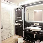 Municipio Luxury Guest house 4*