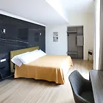 Municipio Luxury 4* Naples